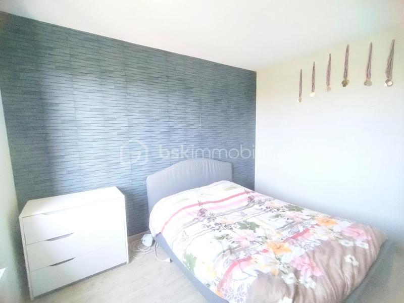 Propriété - 172 m² - 6 pièces