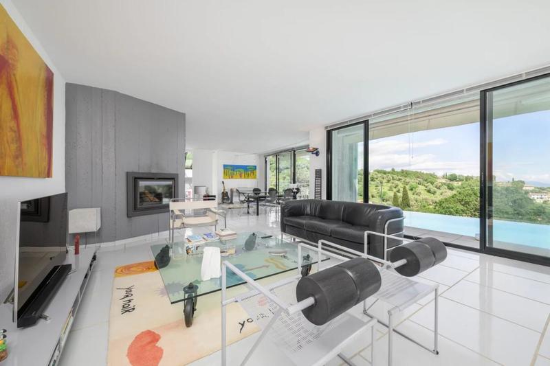 Maison - 160 m² - 5 pièces