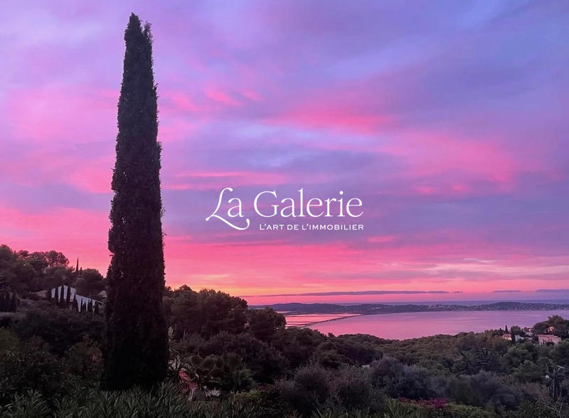 Villa - 90 m² - 4 pièces