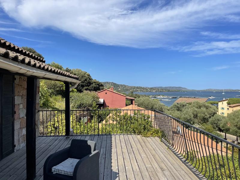 Villa - 283 m² - 6 pièces