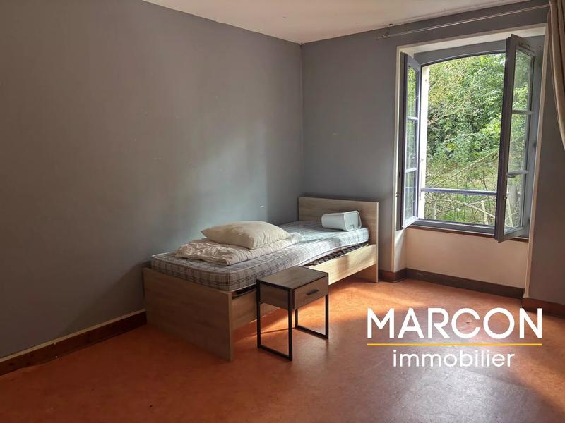 Maison de village - 302 m² - 15 pièces