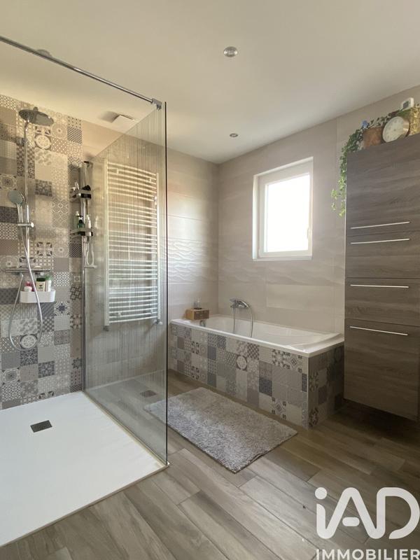 Maison - 92 m² - 4 pièces