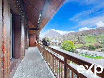 Appartement - 147 m² - 5 pièces