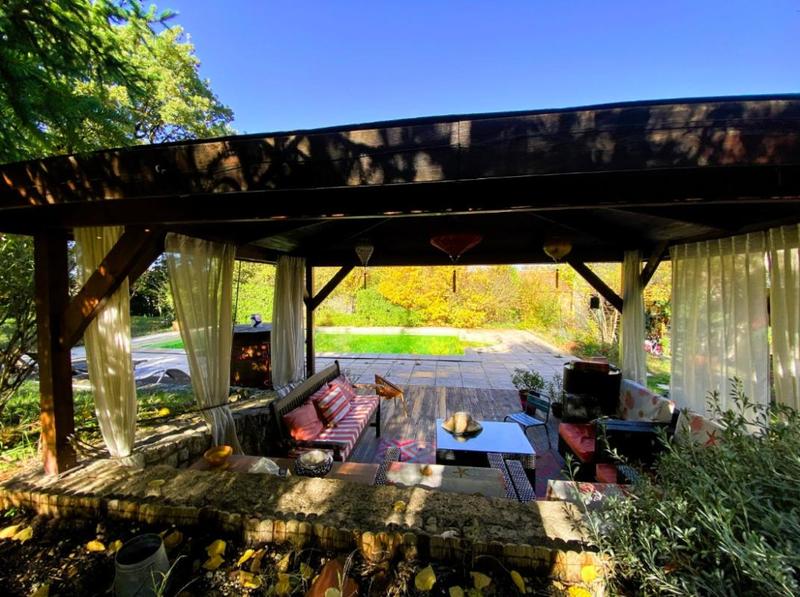 Villa - 217 m² - 8 pièces