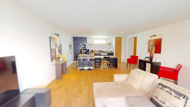 Loft - 67 m² - 3 pièces