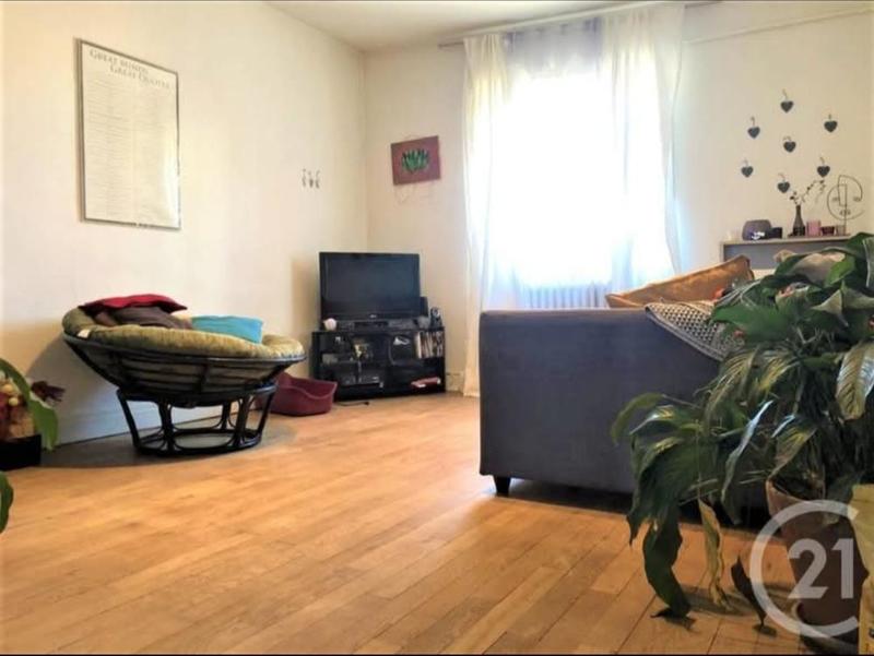 Appartement - 83 m² - 3 pièces