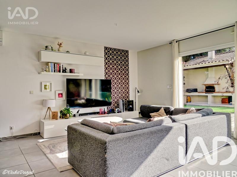 Maison - 143 m² - 6 pièces