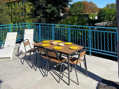 Maison - 209 m² - 7 pièces