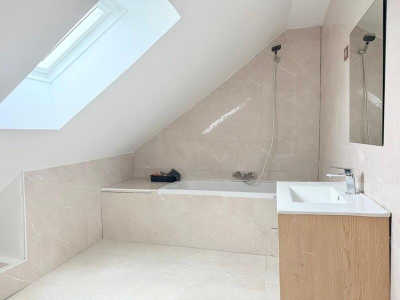 Maison - 180 m² - 6 pièces