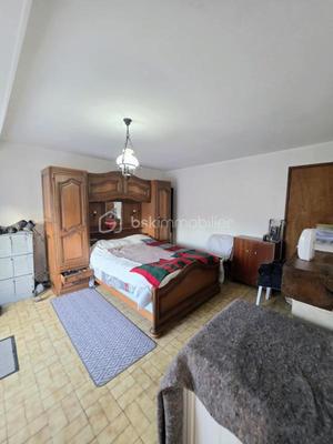 Maison - 128 m² - 4 pièces