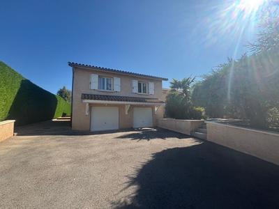 Maison - 126 m² - 5 pièces