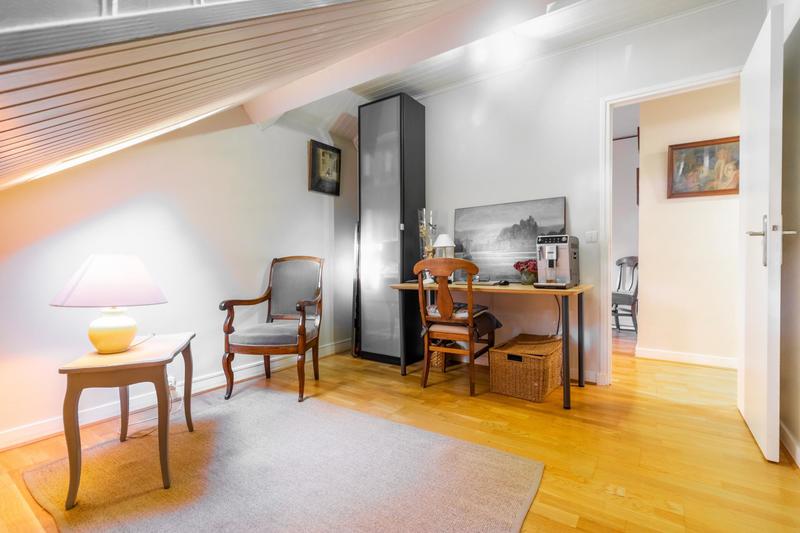 Appartement - 168 m² - 7 pièces