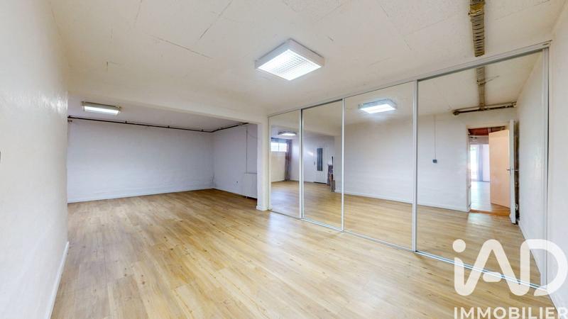 Maison - 220 m² - 7 pièces