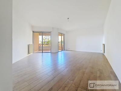 Appartement - 97 m² - 4 pièces