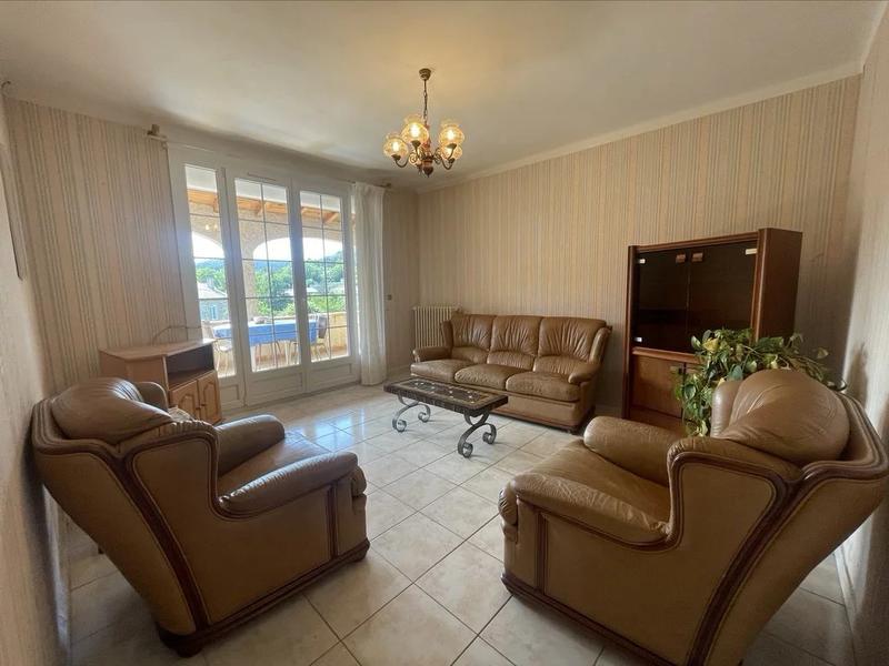 Maison - 132 m² - 7 pièces