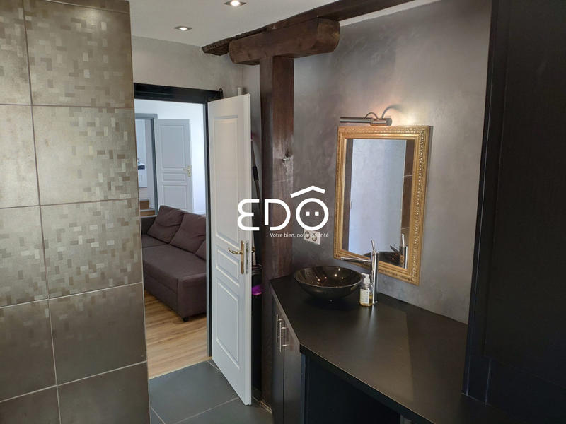 Appartement - 92 m² - 3 pièces