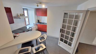 Appartement - 82 m² - 3 pièces