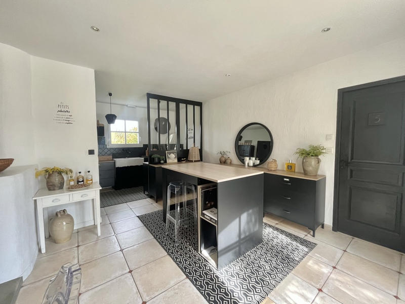 Maison - 223 m² - 6 pièces