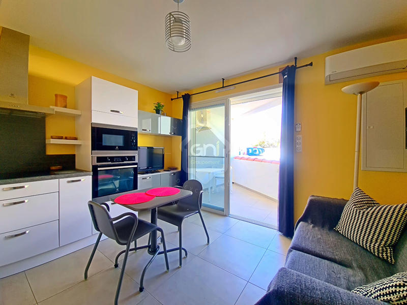 Immeuble - 102 m² - 5 pièces