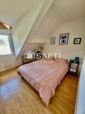 Maison - 172 m² - 8 pièces