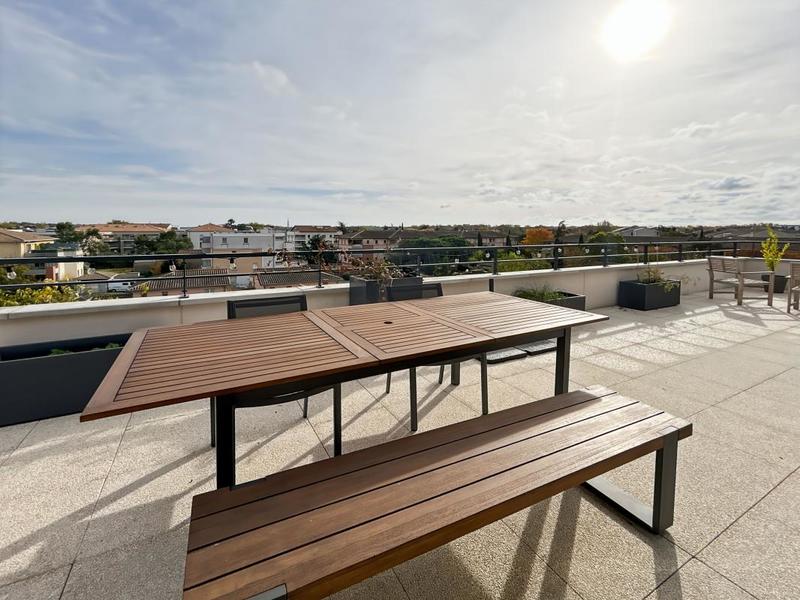 Appartement - 85 m² - 4 pièces