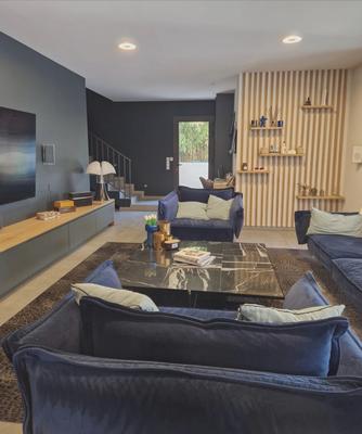 Maison - 336 m² - 9 pièces