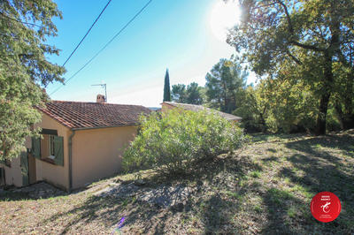 Villa - 96 m² - 5 pièces