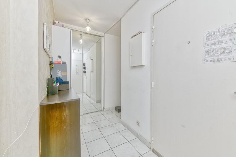 Appartement - 102 m² - 5 pièces