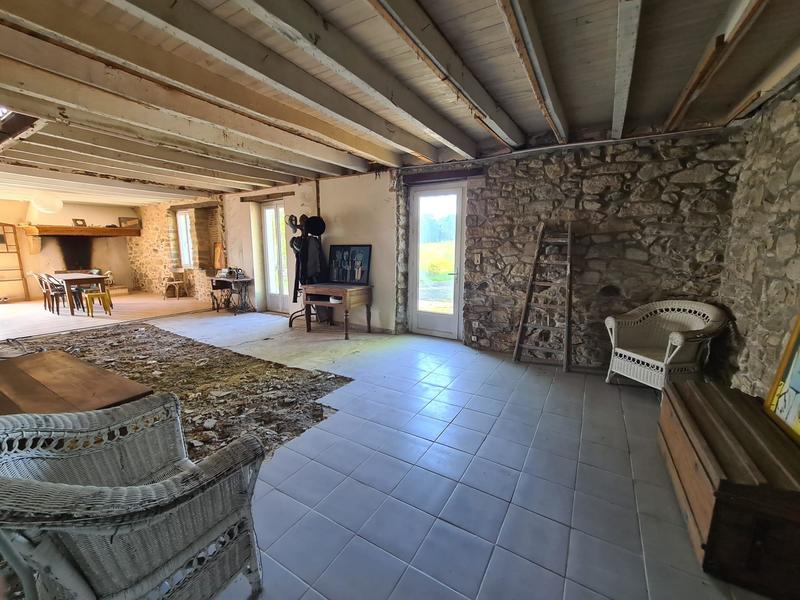 Maison ancienne - 235 m² - 7 pièces