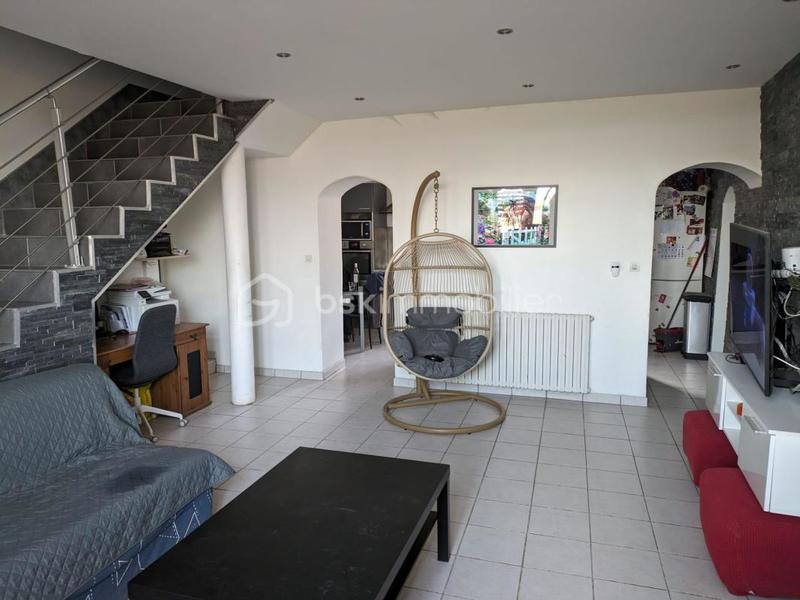 Maison - 170 m² - 8 pièces