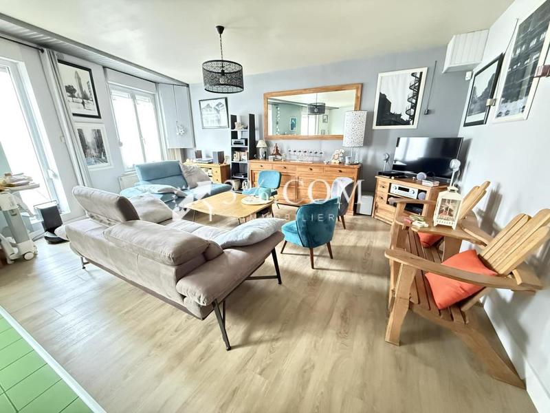 Maison - 155 m² - 6 pièces