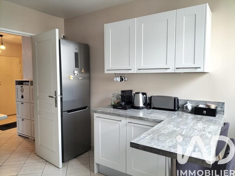 Appartement - 90 m² - 4 pièces