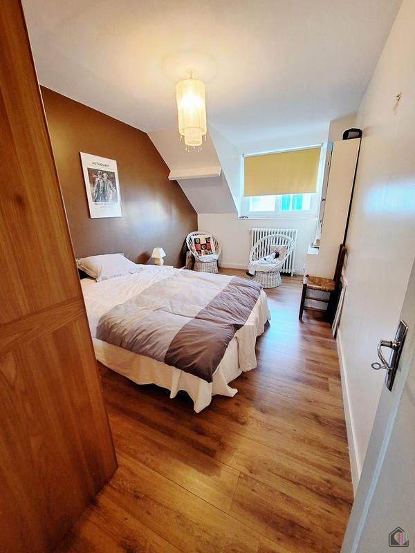 Maison - 124 m² - 7 pièces