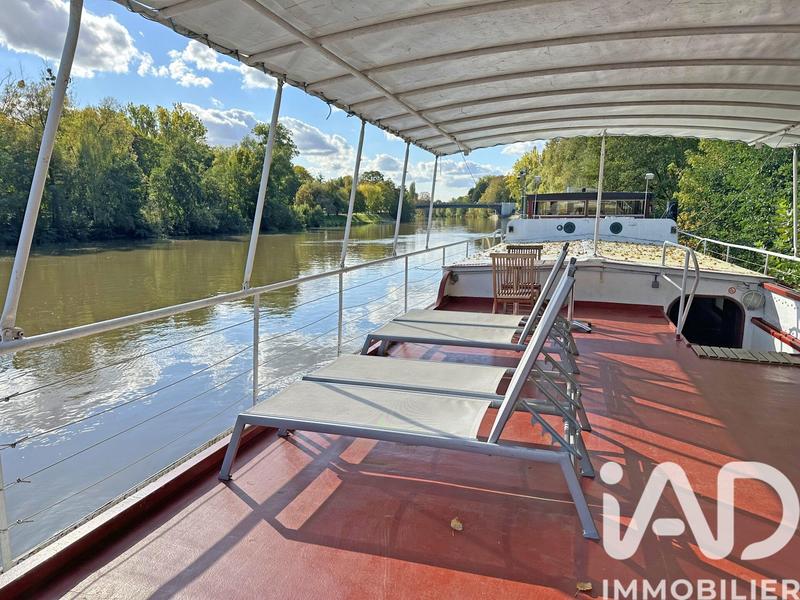 Maison - 180 m² - 8 pièces