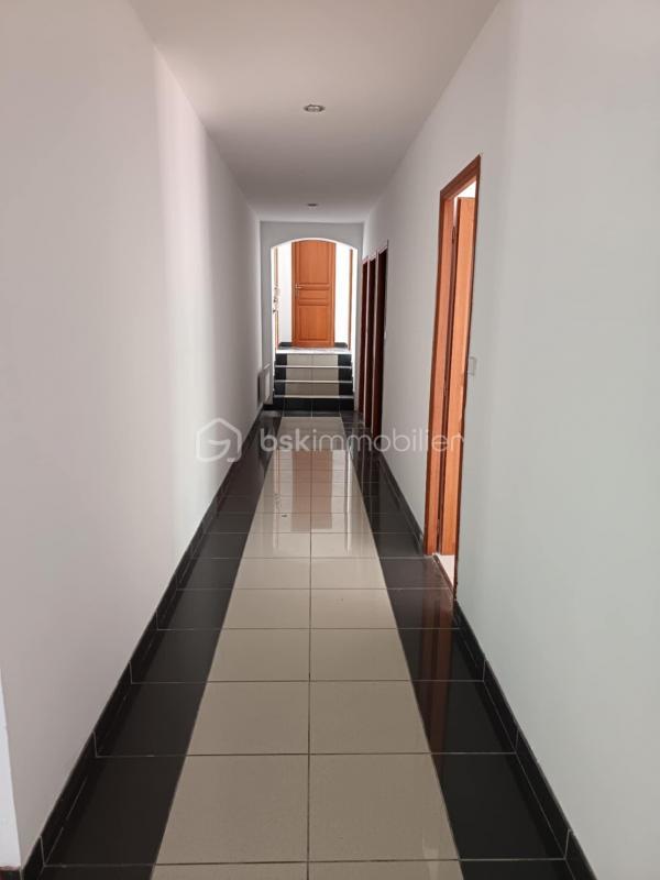 Maison - 178 m² - 4 pièces