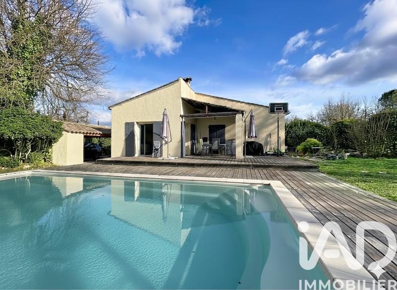 Maison - 95 m² - 4 pièces