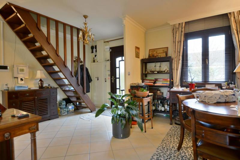 Maison - 96 m² - 5 pièces