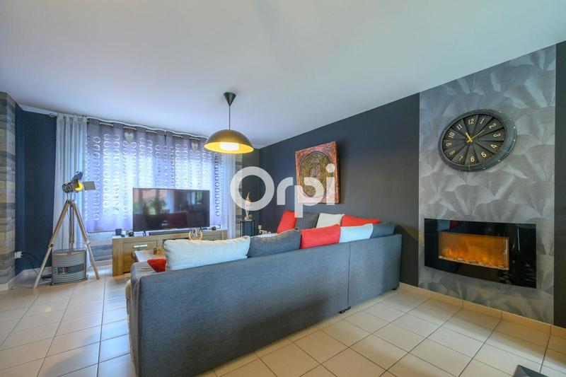 Maison - 98 m² - 4 pièces