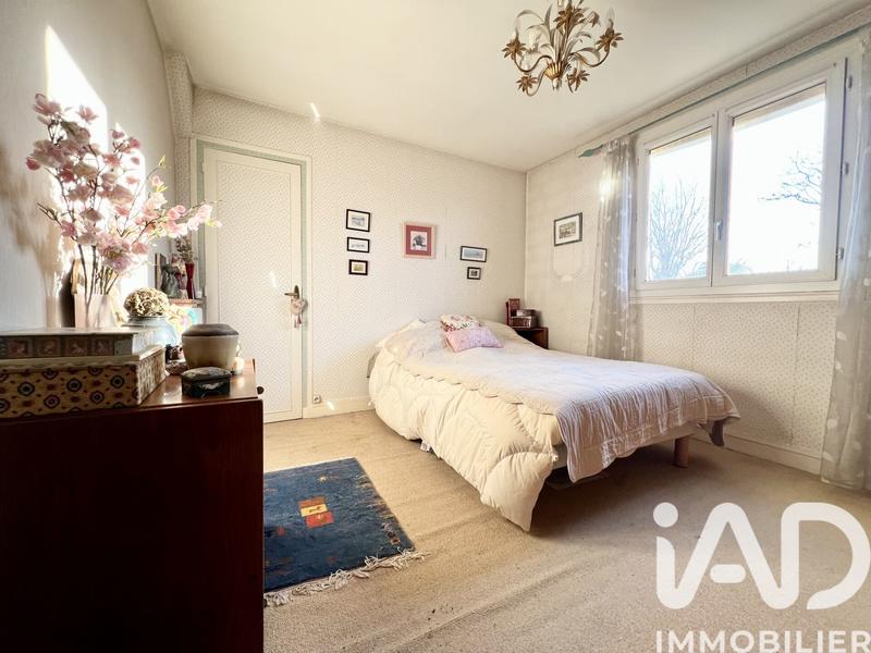 Maison - 98 m² - 5 pièces