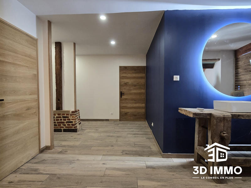 Maison - 305 m² - 7 pièces