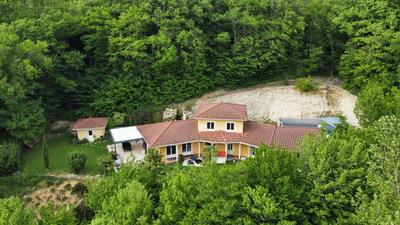 Villa - 150 m² - 4 pièces