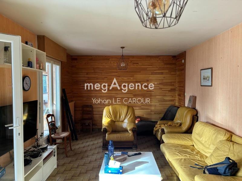 Maison - 181 m² - 7 pièces