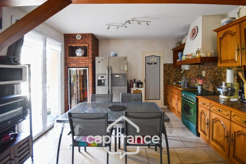 Maison - 140 m² - 5 pièces