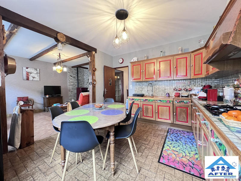 Maison - 92 m² - 4 pièces