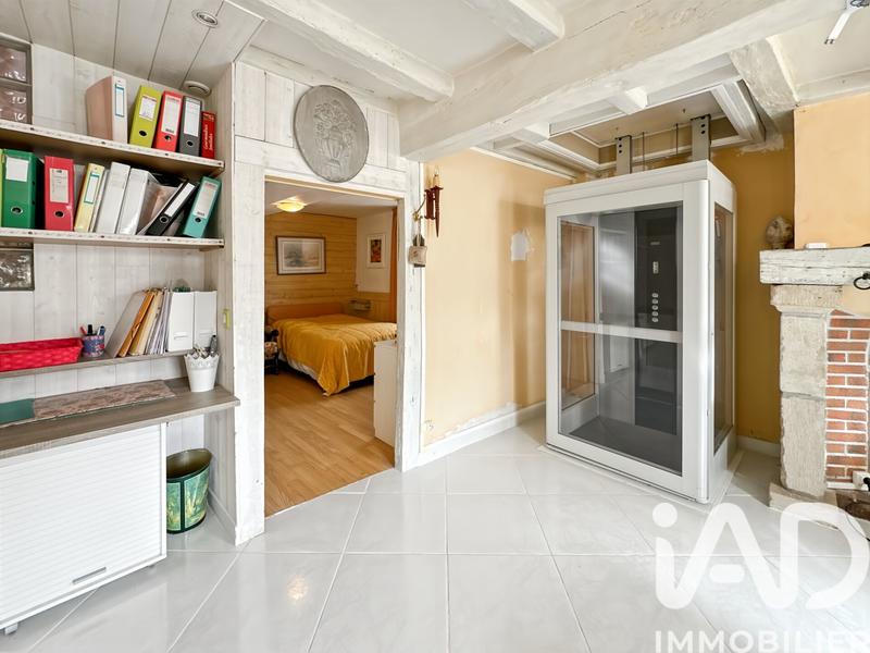 Maison - 188 m² - 9 pièces