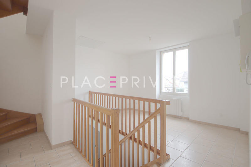 Appartement - 98 m² - 5 pièces