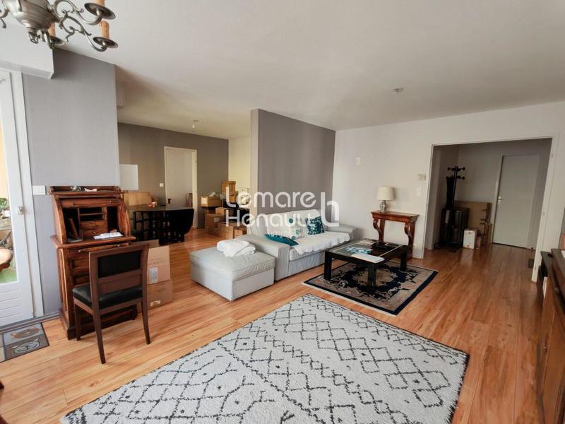 Appartement - 124 m² - 6 pièces