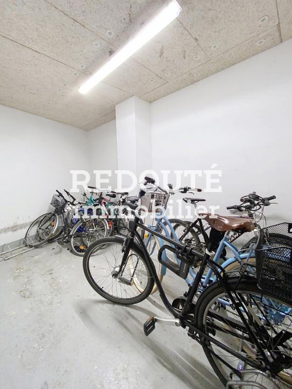 Appartement - 96 m² - 5 pièces