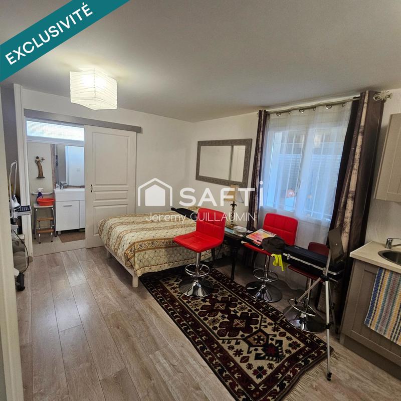 Maison - 251 m² - 7 pièces