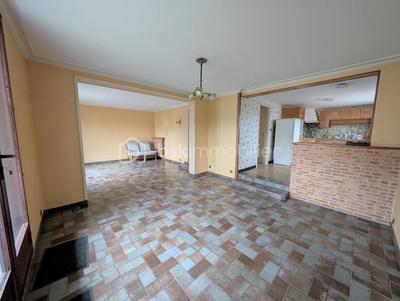 Maison - 150 m² - 7 pièces